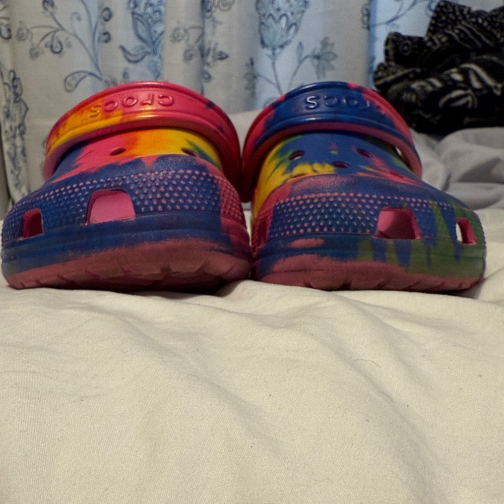 Multicolor Crocs - Picture 2 of 6